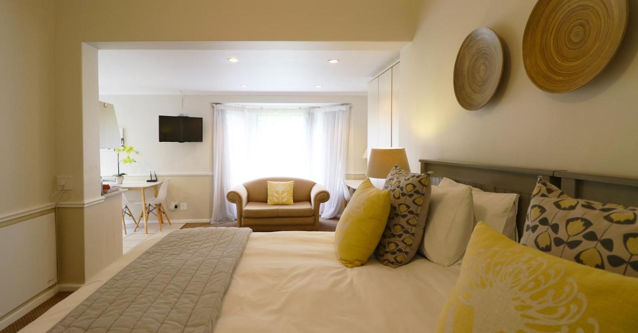 Fifth Avenue Beach House Порт Елизабет Екстериор снимка